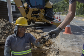 Conasa Águas de Itapema informa programação de obras com interdição total de vias